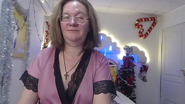 Snapshot of HolyMilfa chatting on 01/04/25, 11:11 HolyMilfa online show from 01/04/25, 11:11