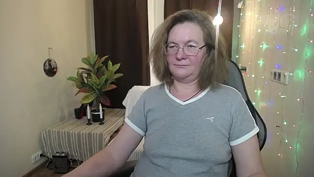 Snapshot of HolyMilfa chatting on 01/26/25, 04:41 HolyMilfa online show from 01/26/25, 04:41