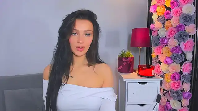 Snapshot of OliviaFantasy chatting on 11/11/25, 09:31 OliviaFantasy online show from 11/11/25, 09:31