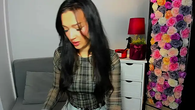 Snapshot of OliviaFantasy chatting on 11/23/25, 07:19 OliviaFantasy online show from 11/23/25, 07:19