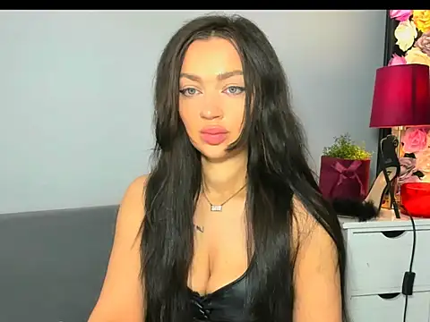 OliviaFantasy online show from 03/17/26, 07:23