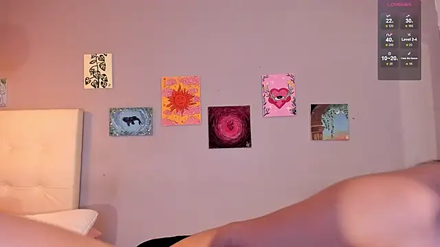 Maia W10 online show from 04/16/26, 11:44