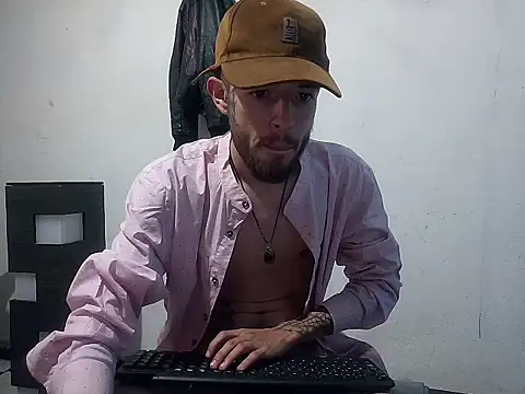 Aaronkiller online show from 12/16/24, 02:49