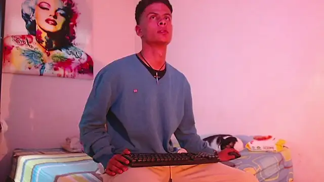 Snapshot of enjoy_vibes chatting on 11/23/25, 03:50 enjoy vibes online show from 11/23/25, 03:50