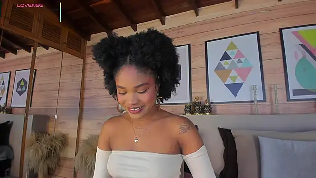 AriaFoster online show from 04/04/26, 03:49