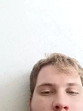 Snapshot of Sexebon01 chatting on 12/18/24, 12:40 Sexebon01 online show from 12/18/24, 12:40