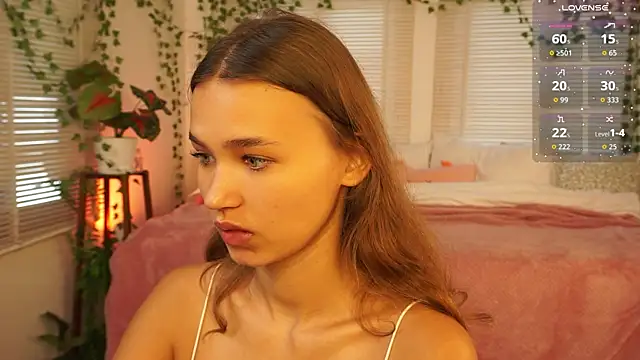 Snapshot of lexicoyy_ chatting on 12/14/25, 05:02 lexicoyy online show from 12/14/25, 05:02