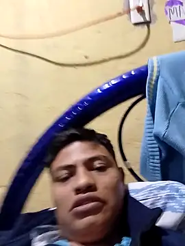 Snapshot of juan56900 chatting on 11/19/25, 04:51 juan56900 online show from 11/19/25, 04:51