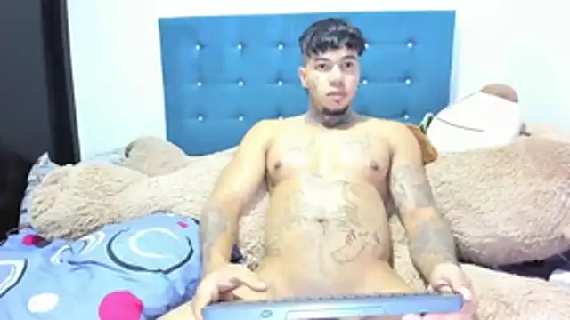 daamonxxx19 online show from 11/26/25, 11:17