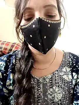 Snapshot of Sahana_Telugu_Girl chatting on 12/20/24, 06:02 Sahana Telugu Girl online show from 12/20/24, 06:02