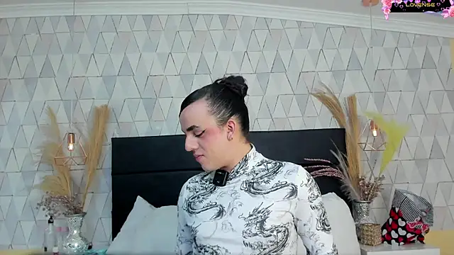 JustinePerry online show from 04/08/26, 04:23