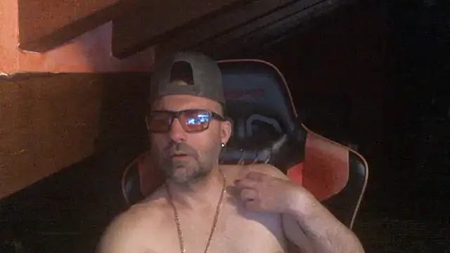 Snapshot of 6996horus chatting on 03/14/26, 01:34 6996horus online show from 03/14/26, 01:34