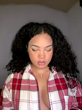 Lucy wilson5 online show from 10/10/25, 09:30