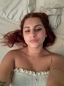 Snapshot of Luu_Princess chatting on 02/26/25, 11:15 Luu Princess online show from 02/26/25, 11:15