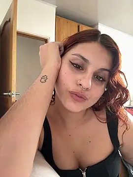 Snapshot of Luu_Princess chatting on 03/22/25, 09:10 Luu Princess online show from 03/22/25, 09:10