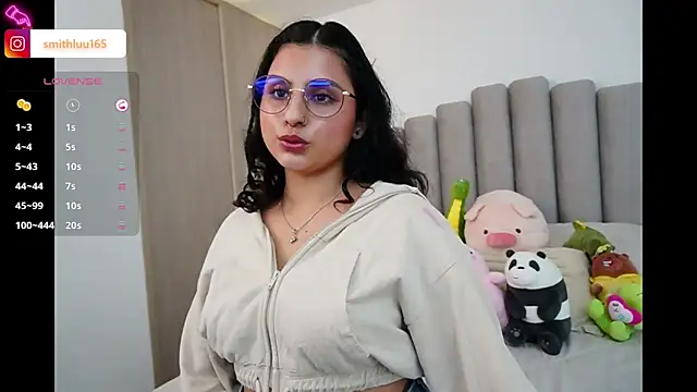 Snapshot of Luu_Princess chatting on 12/01/25, 08:03 Luu Princess online show from 12/01/25, 08:03