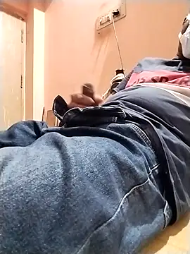 Snapshot of tamil_horny09 chatting on 09/10/25, 10:48 tamil horny09 online show from 09/10/25, 10:48