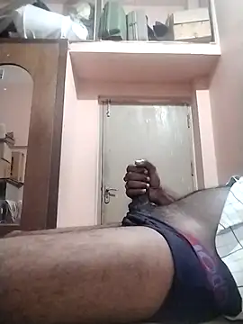 Snapshot of tamil_horny09 chatting on 09/18/25, 11:45 tamil horny09 online show from 09/18/25, 11:45