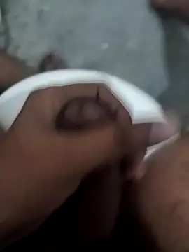 Snapshot of tamil_horny09 chatting on 11/27/25, 07:10 tamil horny09 online show from 11/27/25, 07:10