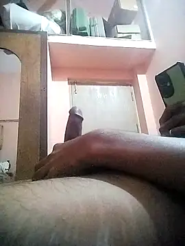 Snapshot of tamil_horny09 chatting on 12/20/25, 11:06 tamil horny09 online show from 12/20/25, 11:06