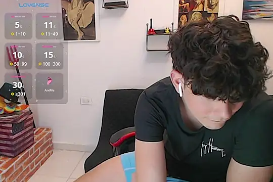 Angelo-cianuro- online show from 10/18/25, 12:13