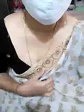 Snapshot of aliseanu chatting on 01/10/25, 05:37 aliseanu online show from 01/10/25, 05:37