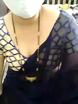 Snapshot of aliseanu chatting on 02/02/25, 11:08 aliseanu online show from 02/02/25, 11:08