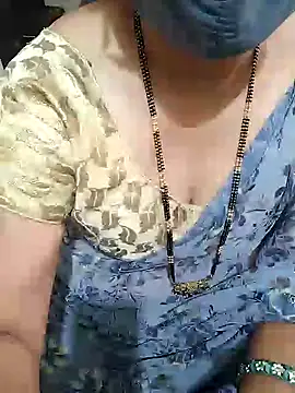 Snapshot of aliseanu chatting on 02/08/25, 05:18 aliseanu online show from 02/08/25, 05:18