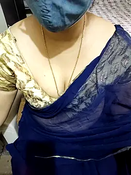 Snapshot of aliseanu chatting on 03/01/25, 04:26 aliseanu online show from 03/01/25, 04:26