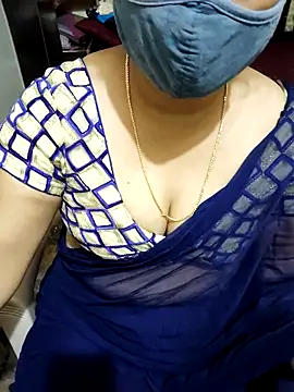 Snapshot of aliseanu chatting on 03/02/25, 12:20 aliseanu online show from 03/02/25, 12:20