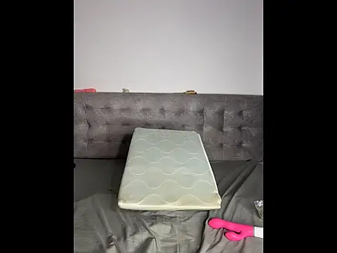 ScarletVelvetX online show from 03/04/26, 08:04