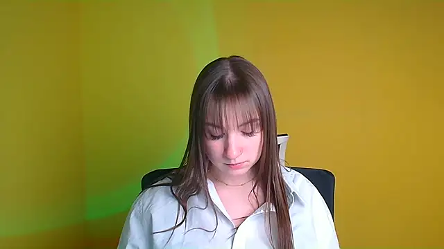 Evelina GG online show from 02/04/25, 10:00