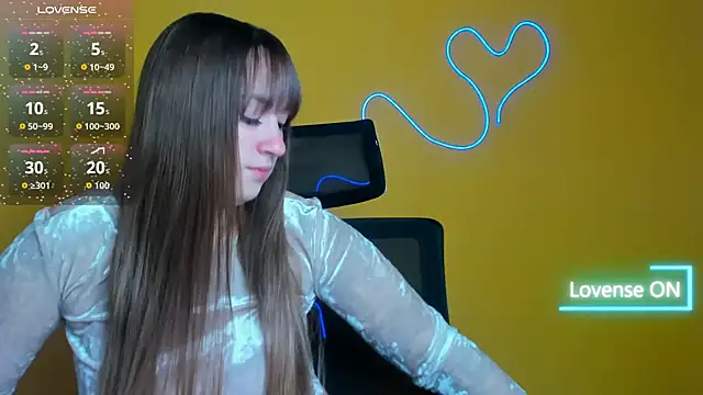 Evelina GG online show from 10/17/25, 05:43