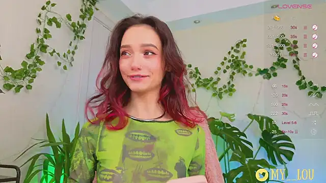 Snapshot of MyLou_ chatting on 01/20/25, 03:28 MyLou online show from 01/20/25, 03:28