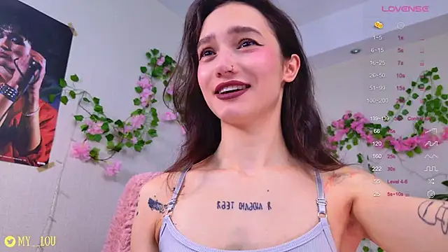 Snapshot of MyLou_ chatting on 09/13/25, 03:12 MyLou online show from 09/13/25, 03:12