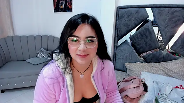 Dulce amg online show from 04/28/26, 03:11