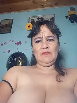 DirtyStefaniax online show from 02/21/25, 07:32