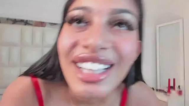 Snapshot of Alhana_pulido chatting on 02/04/25, 10:55 Alhana pulido online show from 02/04/25, 10:55