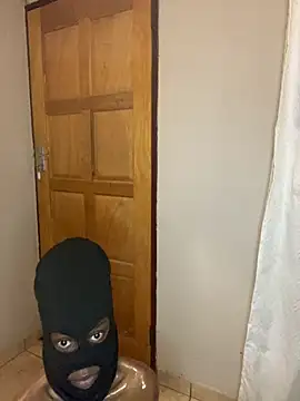 alicia loveraw online show from 11/02/25, 05:37