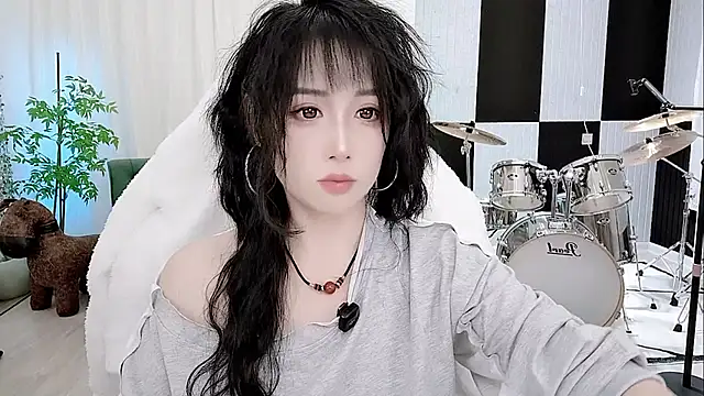 Vaness-a online show from 09/19/25, 03:02