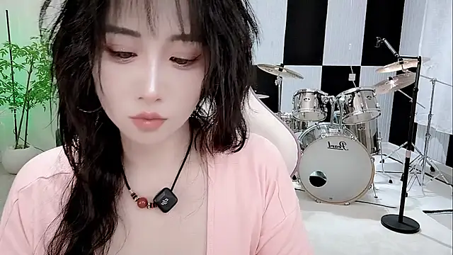 Vaness-a online show from 10/08/25, 02:58