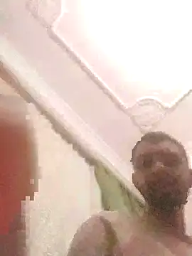 Snapshot of Hazembahloul chatting on 05/13/26, 11:55 Hazembahloul online show from 05/13/26, 11:55
