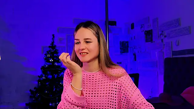 Snapshot of DeboraLarson chatting on 01/24/25, 03:13 DeboraLarson online show from 01/24/25, 03:13