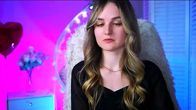 Snapshot of DeboraLarson chatting on 03/01/25, 10:31 DeboraLarson online show from 03/01/25, 10:31