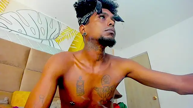 bigblackhotx1 online show from 09/28/25, 02:44