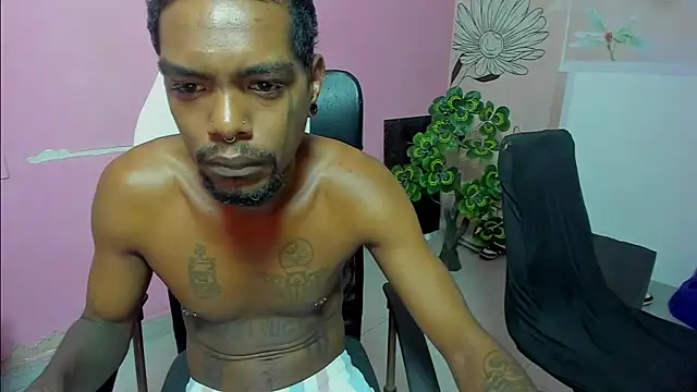 bigblackhotx1 online show from 02/27/26, 10:15