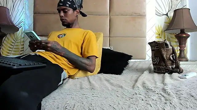 hot ebanospicy online show from 02/19/25, 04:12