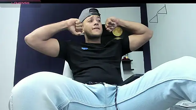 Snapshot of Marcos_garcias chatting on 01/30/25, 10:50 Marcos garcias online show from 01/30/25, 10:50