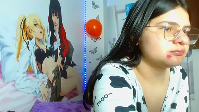 Snapshot of mackenhot303av chatting on 10/17/25, 11:35 mackenhot303av online show from 10/17/25, 11:35