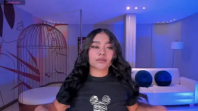 Snapshot of GabriellaLee chatting on 02/12/25, 11:09 GabriellaLee online show from 02/12/25, 11:09